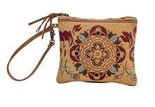 Load image into Gallery viewer, Medallion Print Pouch